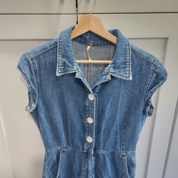 Free People Unchained Melody Denim Jumpsuit size 4 - Picture 5 of 11
